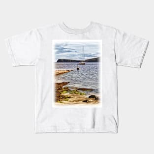 Houbie beach/bay, Fetlar Kids T-Shirt